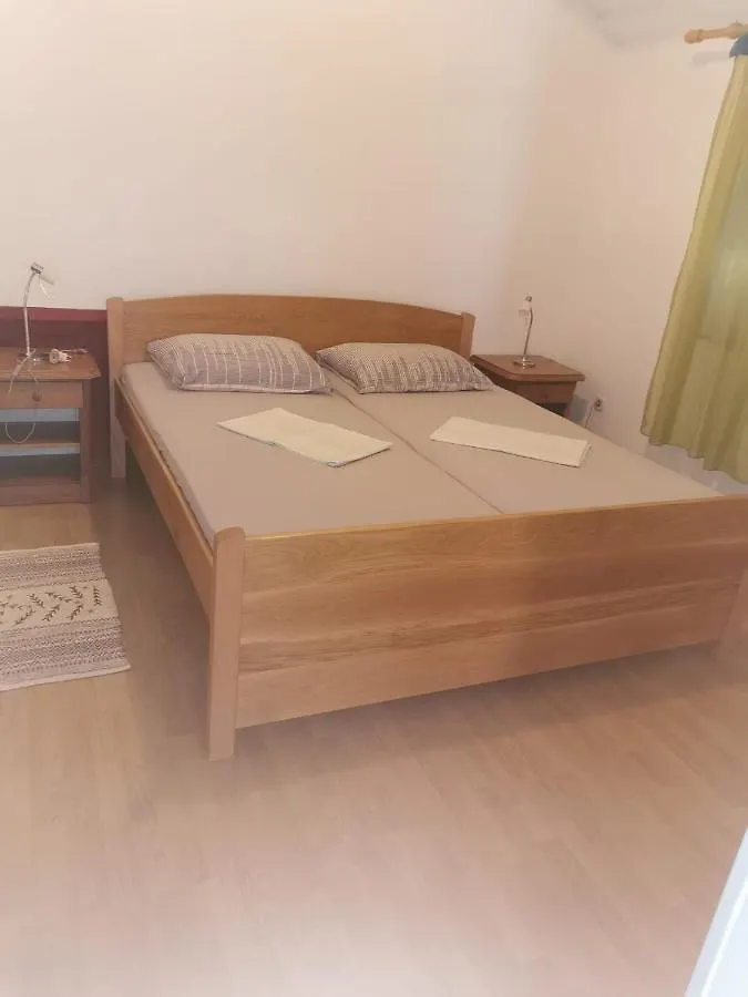 Apartments Grgic Medulin 0*,