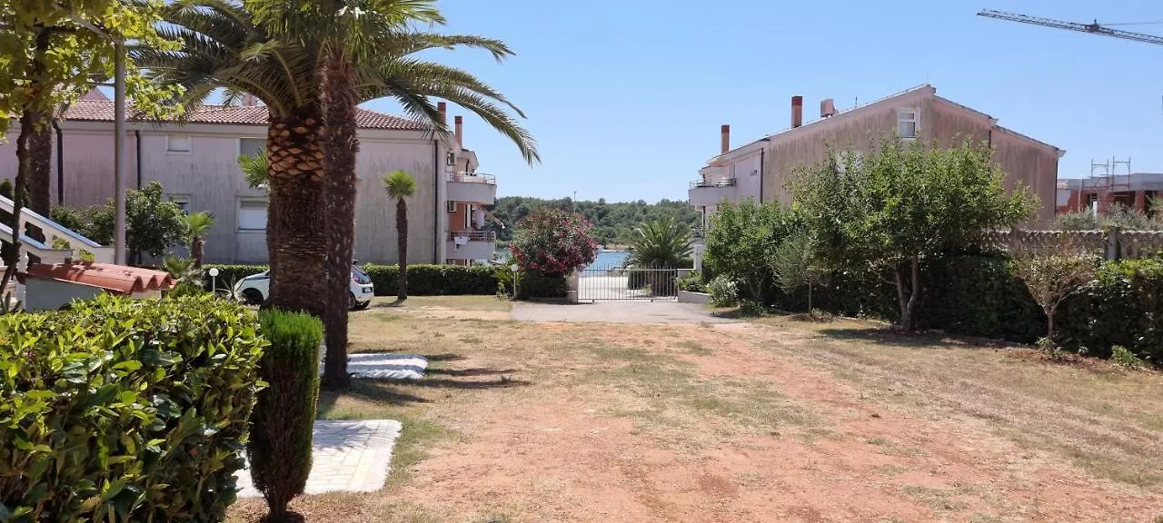 Apartments Grgic Medulin 0*,  Croatia